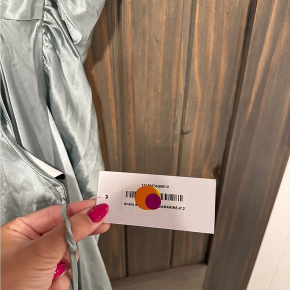 REFORMATION NWT Anaiis Silk Dress in Aquamarine 12 - Picture 9 of 10